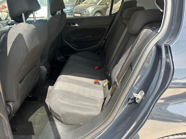 PEUGEOT 308 ALLURE 1.2 E-THP AUTO SPANISH LHD IN SPAIN 40000 MILES SUPERB 2017